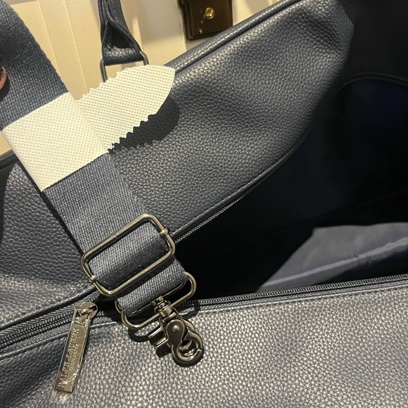 ralph lauren polo Navy duffle bag Brand New gym bag w straps! Crossbody laptop - Picture 13 of 14